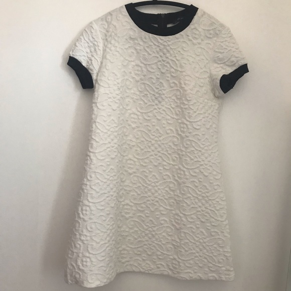 Zara Dresses & Skirts - Zara textured dress